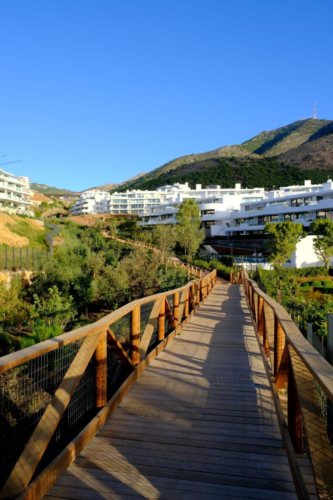 Amazing 3 Bedroom With Seaviews In Higueron Lejlighed Málaga