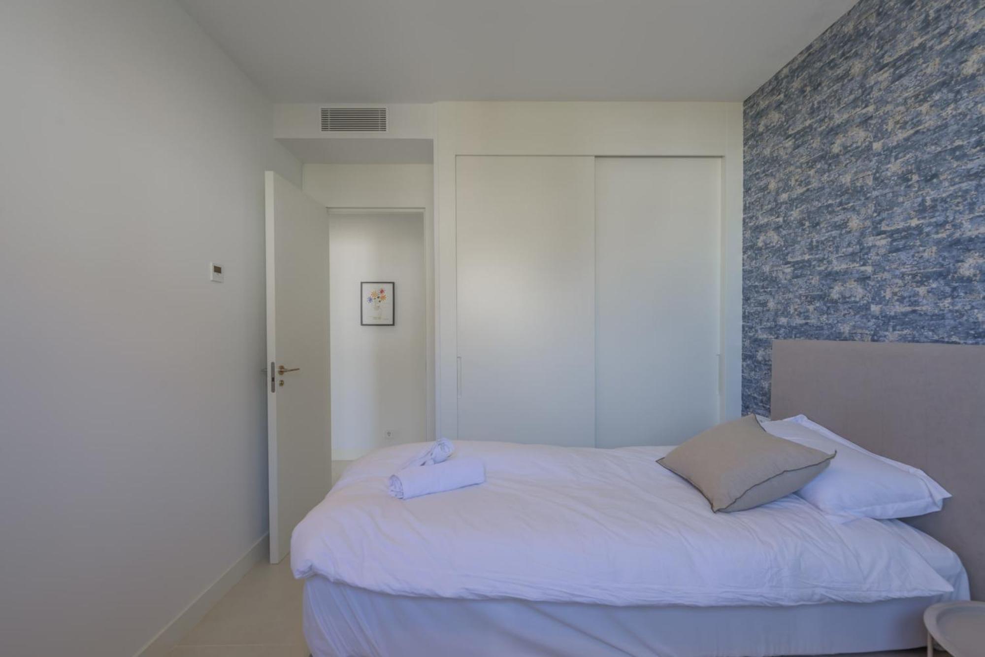 Lejlighed Amazing 3 Bedroom With Seaviews In Higueron Málaga